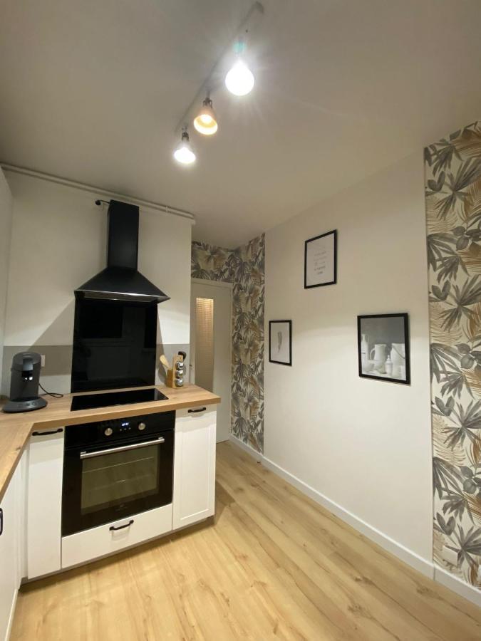 Appartement Cosy Pres De La Gare Avec Parking Сен-П'єрр-де-Кор Екстер'єр фото